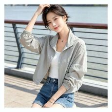 批发短款小个子防晒衣女外穿夏季户外新款<b class='q'>韩版</b>时尚轻薄透气百搭外套