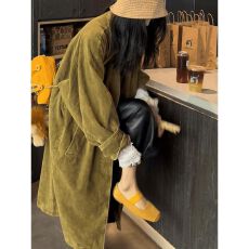 批发法式2026春秋季大衣设计宽松高级小众复古灯芯绒炒色风衣外套