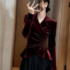 批发优雅风<b class='q'>西装</b>领褶皱丝绒衬衫女秋冬季新款时尚时髦减龄内搭打底上衣