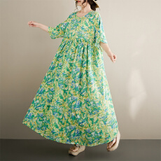 批发2026波西米亚休闲度假复古绿色印花圆领短袖宽松大摆外贸<b class='q'>连衣裙</b>