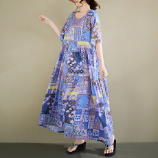 批发2026波西米亚休闲度假<b class='q'>复古</b>印花中老年圆领短袖宽松大摆外贸连衣裙