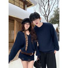 批发实拍情侣装秋冬季新款网红miu系V领毛衣裙千禧男长袖<b class='q'>针织衫</b>套装