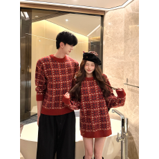 批发实拍情侣装秋冬季新款圣诞元旦<b class='q'>毛衣</b>新年本命年网红针织衫同款套头