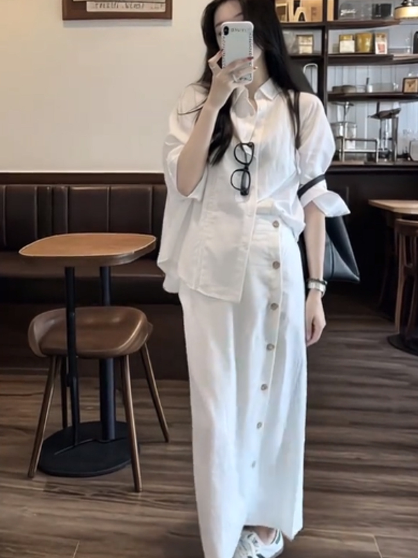 白色排扣包臀裙a字半身裙女夏薄款小个子高腰开叉长裙气质半裙子