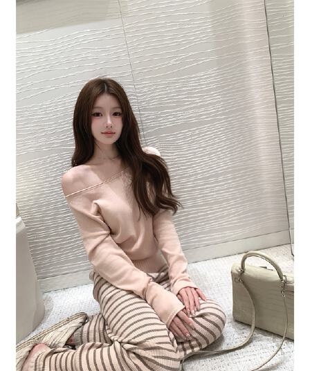 사랑 ~ 중 바지 종류 출퇴근 다크 호스 디스플레이 다리 좋은 스트레이트 찹쌀 센스 스트라이프 니트 바지
