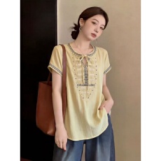 批发假两件撞色拼接V领短袖衬衫女夏季大码胖mm宽松遮肚子高级感上衣
