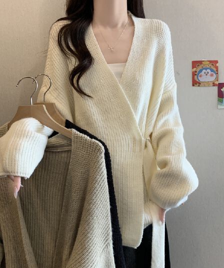 가을 겨울 새로운 프랑스식 슈퍼 잘 생긴 V넥 스웨터 빅 사이즈 여성 의류 지방 mm 느긋한 바람 카디건 코트