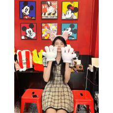 批发超好看2026新款格纹设计连衣<b class='q'>裙</b>子女装春夏季小众设计感短<b class='q'>裙</b>公主<b class='q'>裙</b>