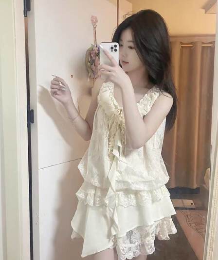 흐름 지불 소녀 신제품 고유 한 살구 색상 민소매 조끼 맨위 여성 아름다운 레이스 미니 스커트 프랑스식 레이스 세트