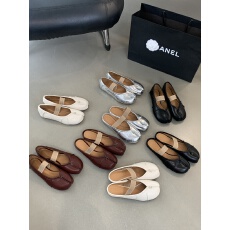 2026新款欧美风分趾猪脚鞋女平底浅口单鞋法式小众一脚蹬穆勒鞋女