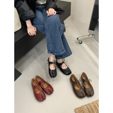 复古猪蹄分趾系带蝴蝶结玛丽珍单鞋女2026年新款春秋百搭浅口单鞋