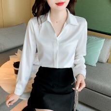 批发2026春秋简约大方蓝色缎面<b class='q'>衬衫女</b>装显瘦长袖洋气质方领雪纺衫上衣