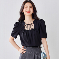 批发实拍 2026法式<b class='q'>泡泡袖</b>短袖衬衫女设计感小众夏季方领上衣