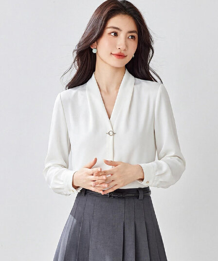 2026 봄 가을 새로운 쉬폰 흰 셔츠 여성 셔츠 디자인 센스 작은 대중 외국 가스 이른 가을 빛 요리 한 레트로 홍콩 느낌