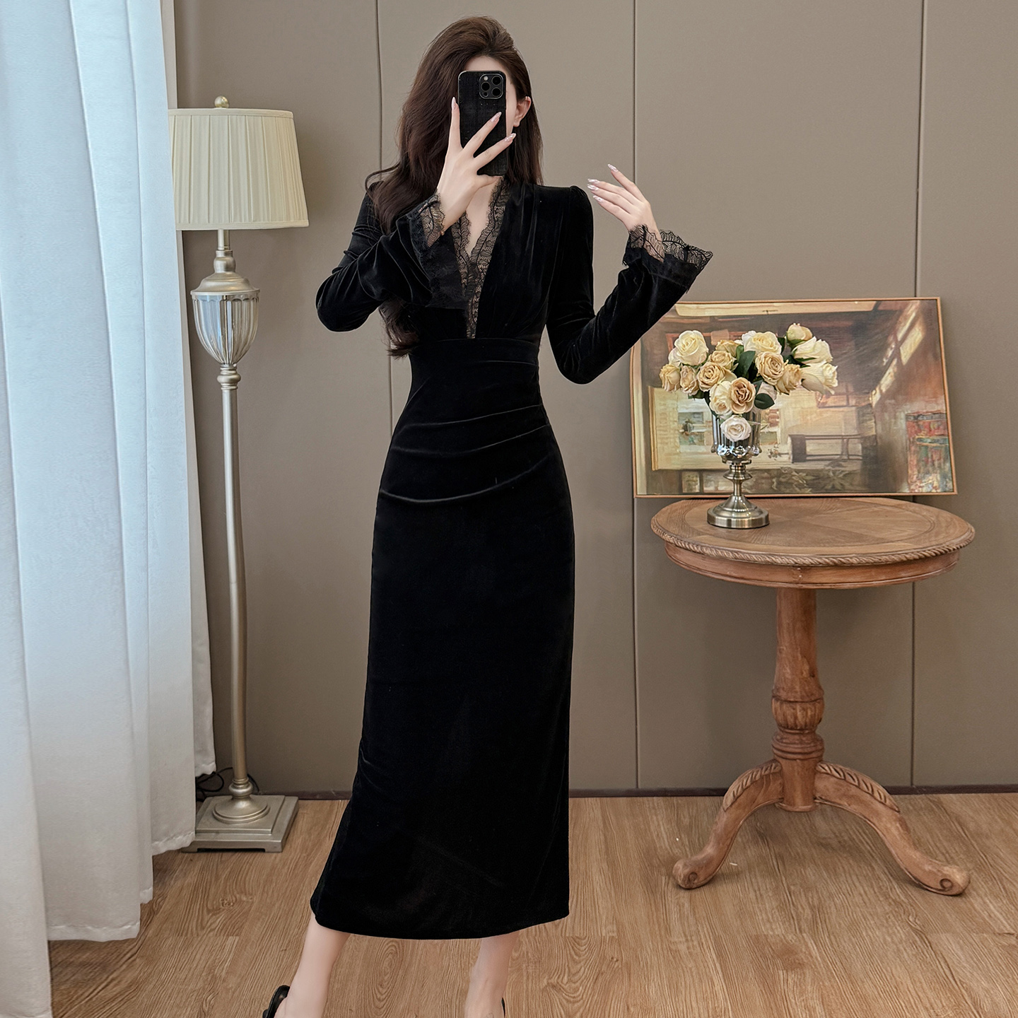 MY15070# 轻奢名媛风蕾丝拼接喇叭袖丝绒气质大码长款连衣裙女裝貨源服...