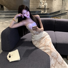 批发实拍实价 抹胸连衣裙女高级名媛千金重工鱼骨宴会长裙<b class='q'>性感</b>包臀裙