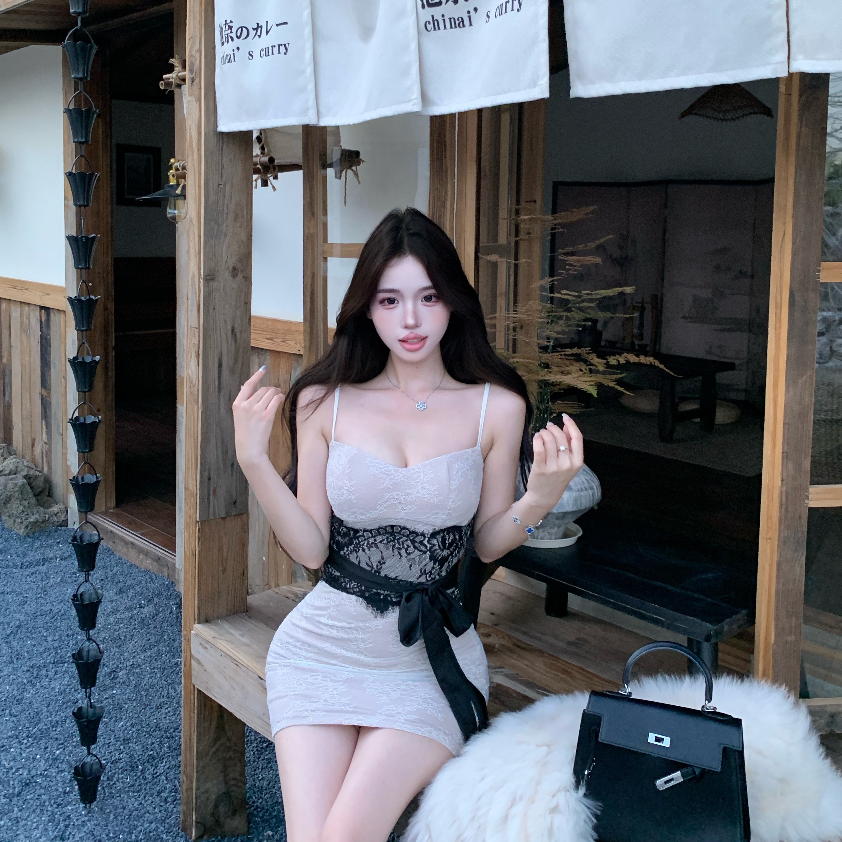 Shoot French Pure Desire Embroidered Lace Straps Dress Women's Elegant Mature Sister Waist Cinching Hip Short Skirt