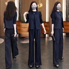 批发实拍2025秋新款高级感显瘦减龄无袖荷花边马甲打底衫阔腿裤三件套