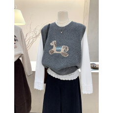 批发卡通小马提花针织背心女宽松叠穿蕾丝打底T恤马甲毛衣两件套