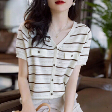 批发实拍小香风镂空冰丝<b class='q'>针织衫</b>T恤夏季新款宽松打底小衫