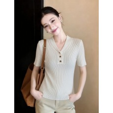 批发<b class='q'>韩版</b>通勤风百搭短袖翻领针织衫女2026年春夏休闲舒适简约显瘦上衣