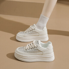 批发2025秋季新款ins韩版透气小白鞋女学生厚底<b class='q'>百搭</b>休闲运动板鞋女鞋