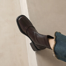 批发高跟短靴女秋冬粗跟短筒方头马丁靴加绒保暖瘦瘦靴