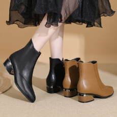 批发短靴子女2025秋冬女新款粗跟女靴粗跟秋冬中筒靴尖头低筒靴妈妈鞋