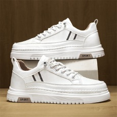 批发2026<b class='q'>春</b>季时尚百搭新款休闲板鞋男潮鞋男鞋皮面舒适防滑运动小白鞋