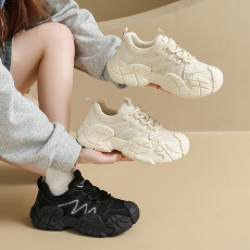 批发2026小白鞋女春季新款韩版ins女学生休闲运动<b class='q'>百搭</b>板鞋街拍老爹鞋