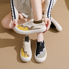 批发2026春季新款韩版透气飞织女鞋ins学生<b class='q'>休闲</b>鞋女厚底跑步鞋