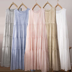 批发无袖棉麻连衣裙2026夏季新品<b class='q'>文艺</b><b class='q'>范</b>纯色圆领压褶中长款亚麻打底裙