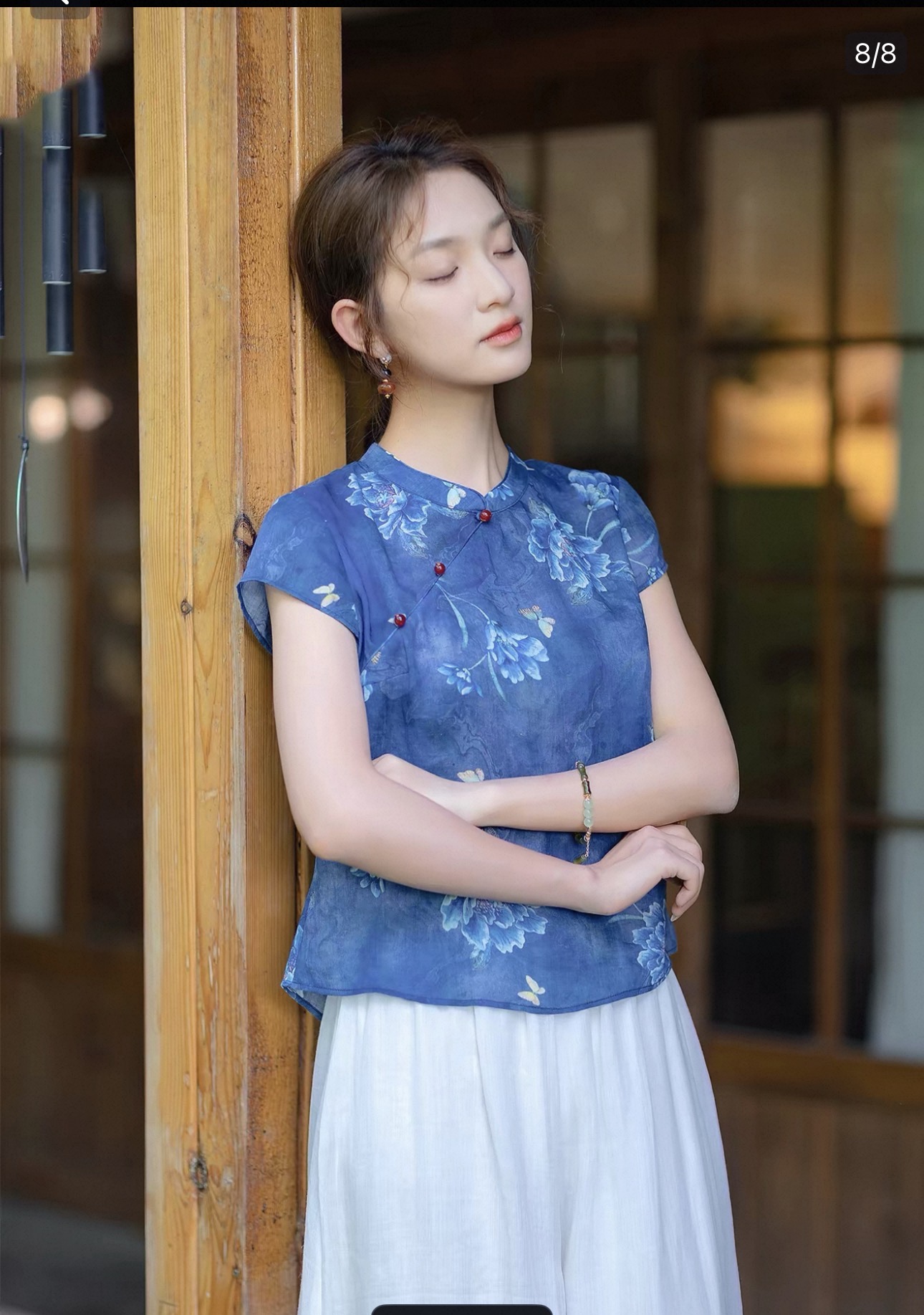 새로운 중식 파란색 모방 라미 셔츠 여성용 짧은 소매 디자인 센스 몸매 가꾸기 2026 년 여름 새로운 품격 맨위