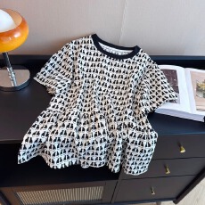 批发实拍 2026夏季新款圆领减龄小裙摆显瘦短袖百搭上衣