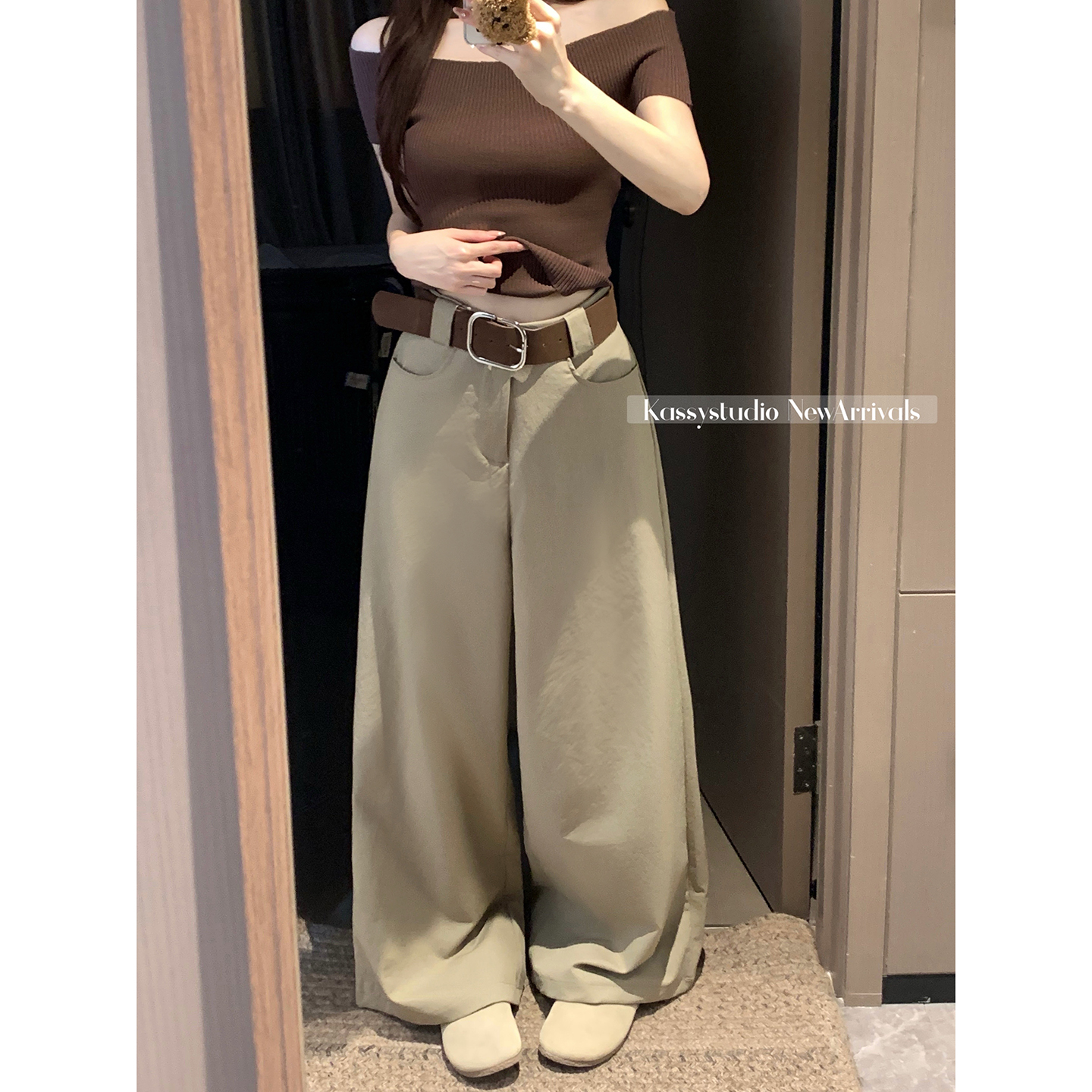 실사 2026 새로운 와이드 레깅스 바지 루즈핏 캐주얼 정장 바지