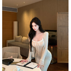 批发实拍实价舒适<b class='q'>针织</b>开衫吊带半身裙三件套