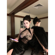 批发实拍实价御姐富家千金miu系穿搭<b class='q'>蕾丝</b>挂脖<b class='q'>背心</b>抹胸女