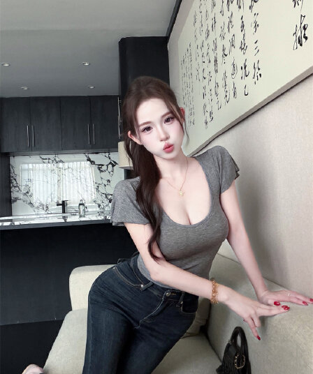 실사 정가 활력 작은 날다 소매 슬림해 보이는 티셔츠 여성 슈퍼 편안한 라이 경기 서울 양모 V넥 반팔 tee