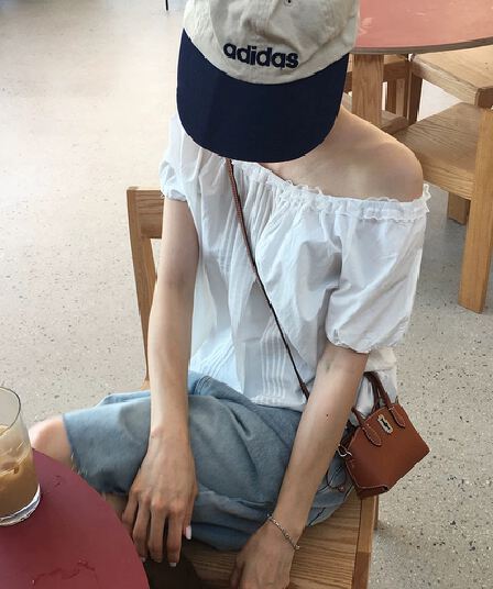 한국 동대문 2026 새로운 한국 스타일 오프숄더 레이스 맨위 여성