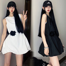 批发孕妇法式白色花苞背心裙2025夏季女无袖挖肩叠穿女时尚百搭
