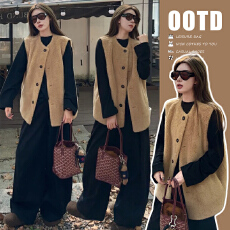 批发现时尚<b class='q'>大码</b>针织打底衫羊羔毛马甲两件套上衣➕阔腿裤套装女