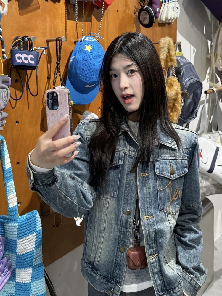 이른 봄 진한 파란색 쇼트 스타일 데님 여성 코트 봄 새로운 작은 키 아메리칸 레트로 폴로 칼라 재킷 맨위 트렌디
