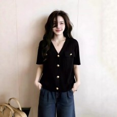 批发大码 小香风黑色V领冰丝针织短袖T恤女2026夏胖mm显瘦正肩上衣