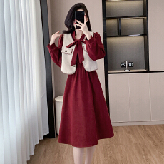 批发实拍氛围感穿搭马甲红色衬衫<b class='q'>连衣裙</b>女2025春新款小香风两件套