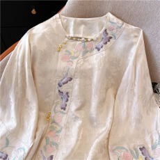 批发新中式盘扣七分袖衬衫女春夏大码胖mm显瘦高级感国风刺绣唐装上衣