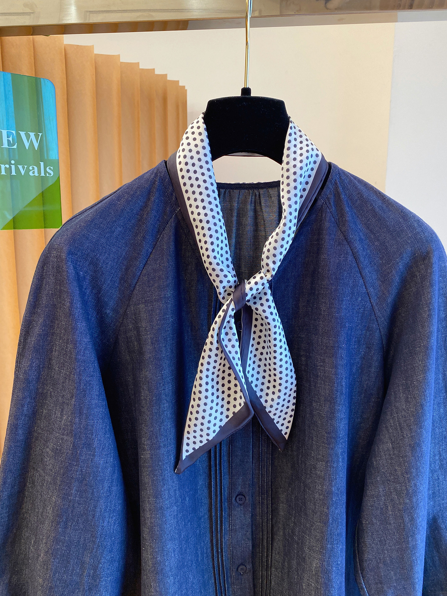 고급 센스 셔츠 스카프 쇼트 스타일 여성 코트 2026 이른 봄 신제품 루즈핏 캐주얼 라운드 넥 재킷 맨위