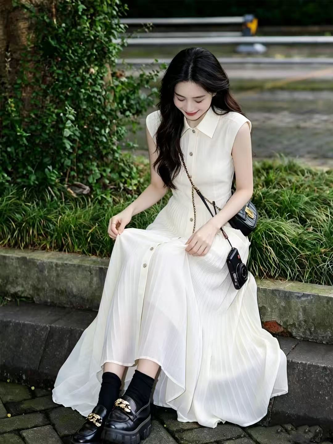 RY4419# 法式气质白色衬衫连衣裙女2026夏季新款度假独特超好看无袖长裙子