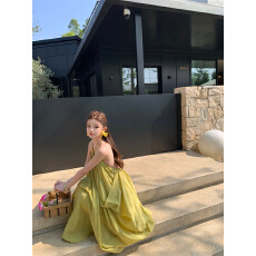 批发实拍  黄色挂脖吊带连衣裙女夏季长裙海边度假露背沙滩长款裙子