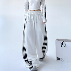 批发白色<b class='q'>街头</b>运动休闲裤女2025秋季新款侧条纹宽松阔腿裤慵懒运动裤子