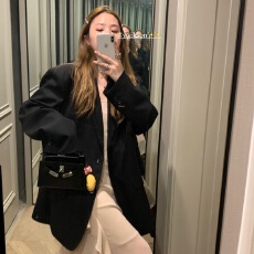 批发秋季外套黑哥诺丁山秋叶高级感廓形<b class='q'>小西装</b>女新款洋气穿搭老爹西服